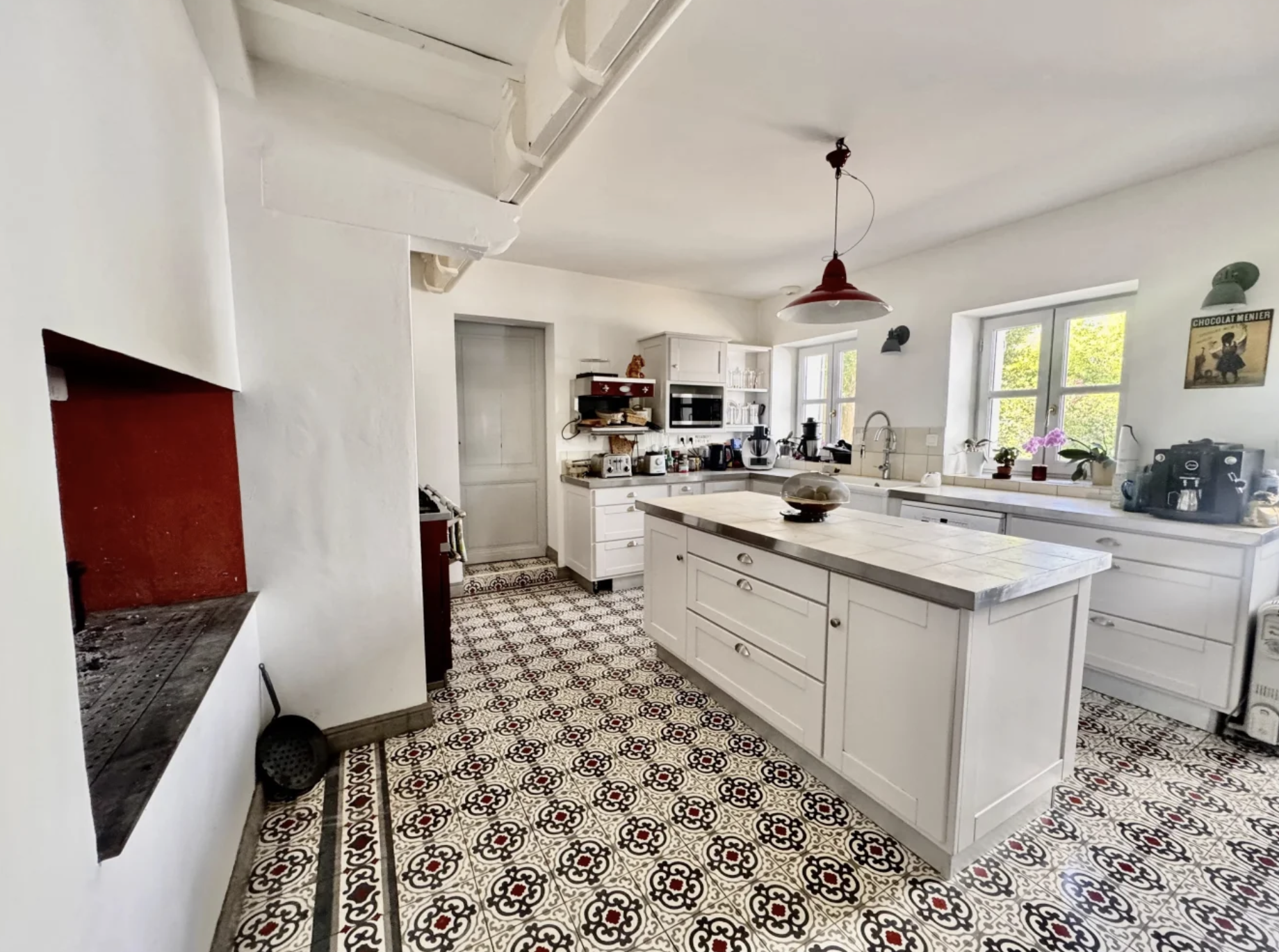 Screenshot 2026-06-17 at 11.02.16 9 Bedroom Manor House of 406 m²